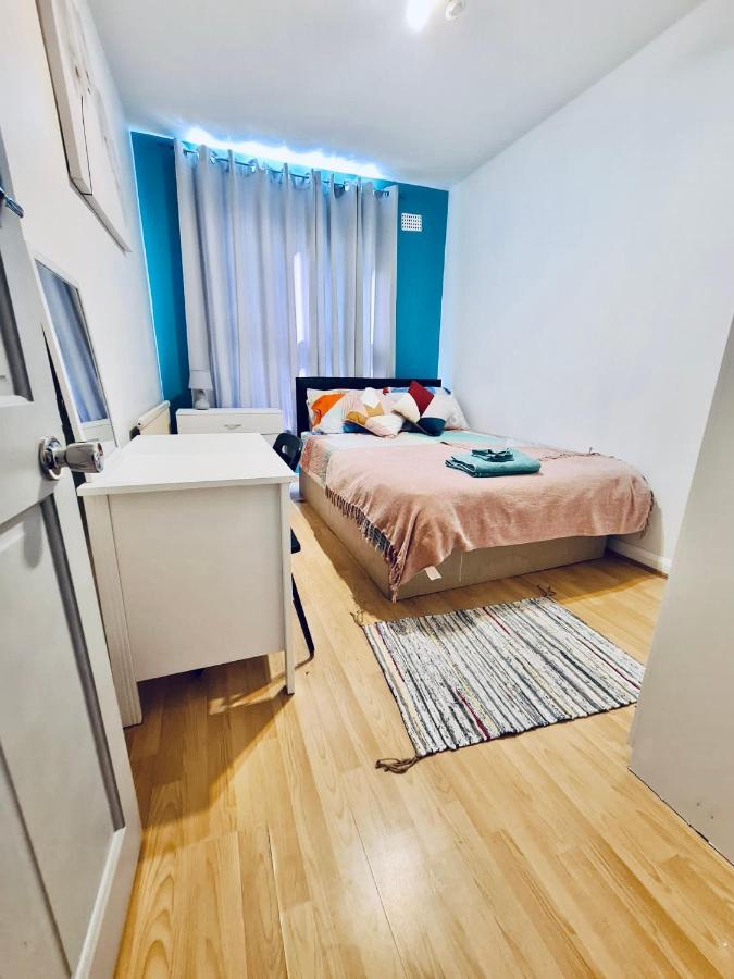 Stunning 3 Bedroom Flat In Stockwell Londres Exterior foto